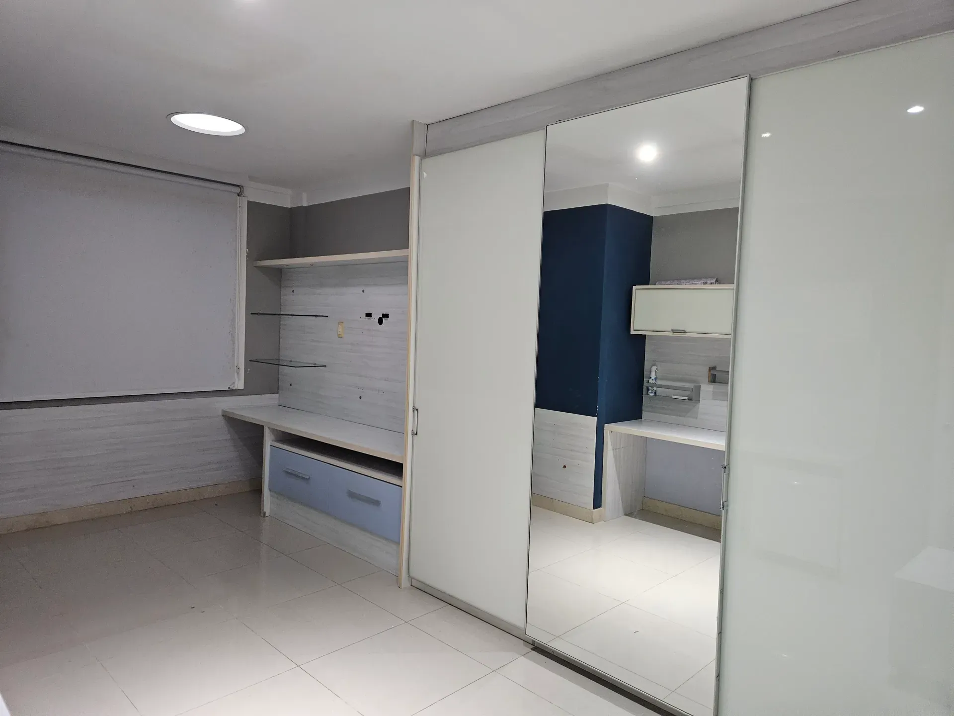 6 quartos e janelas do piso ao teto: casa de 504 m² — photo 51