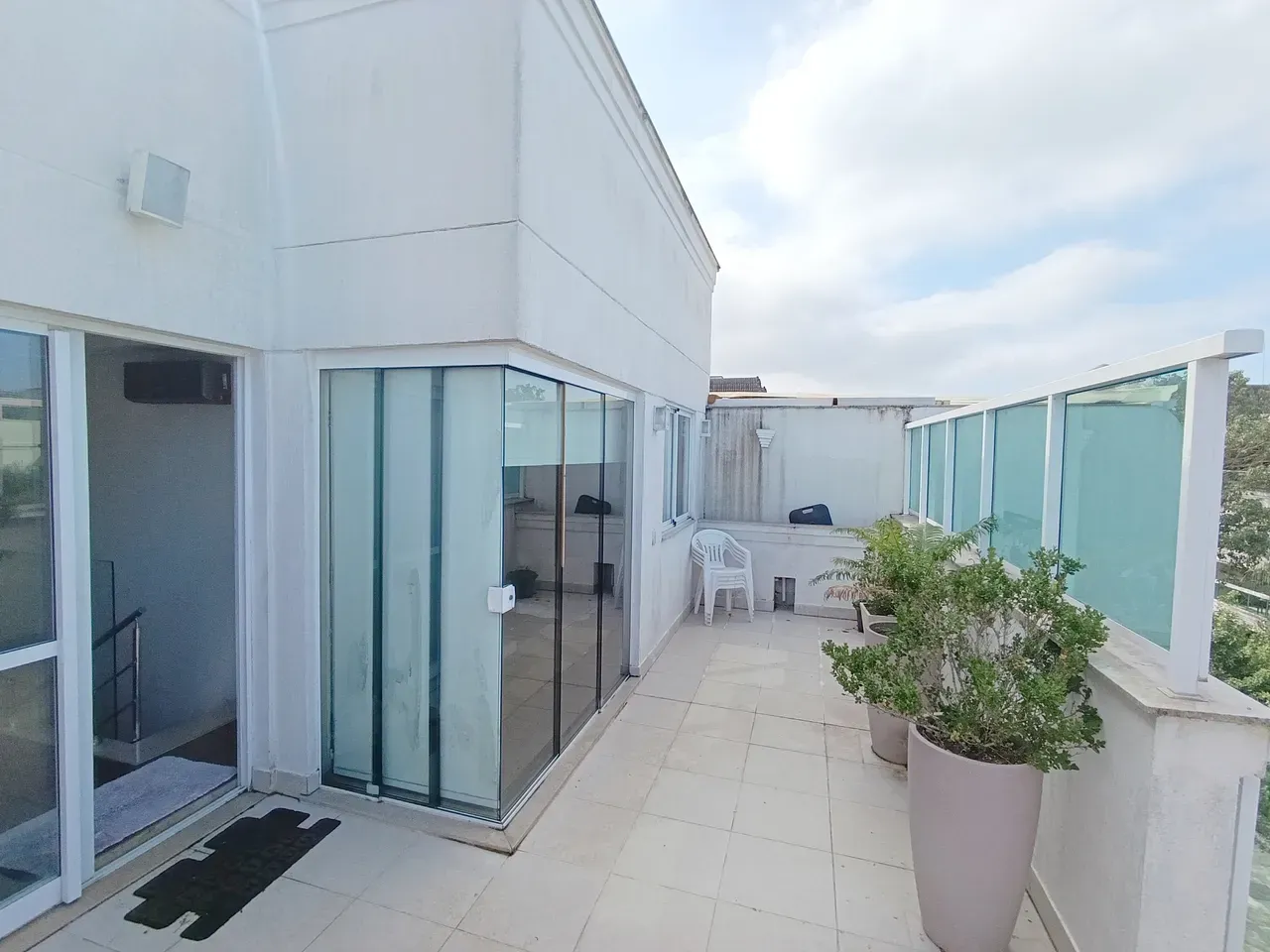 Cobertura duplex mobiliada com 2 quartos e 4 banheiros — photo 10