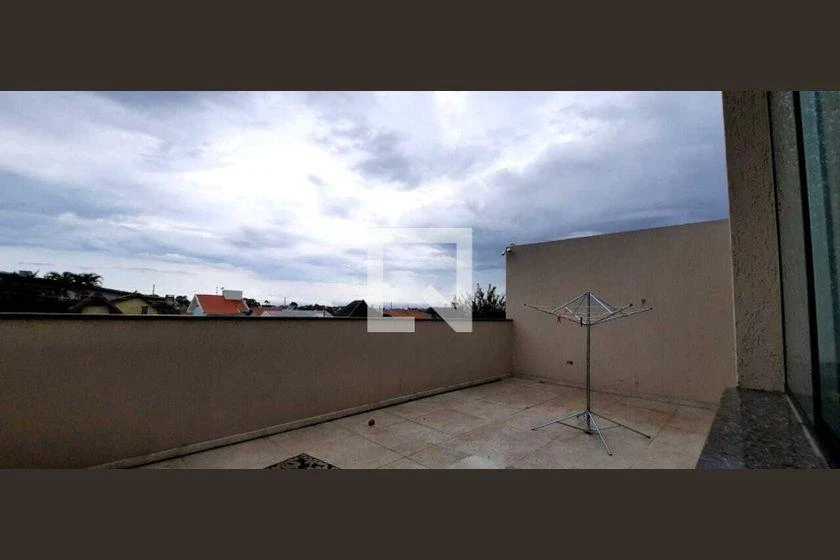 Casa para aluguel com 4 quartos e 300 m² — photo 8