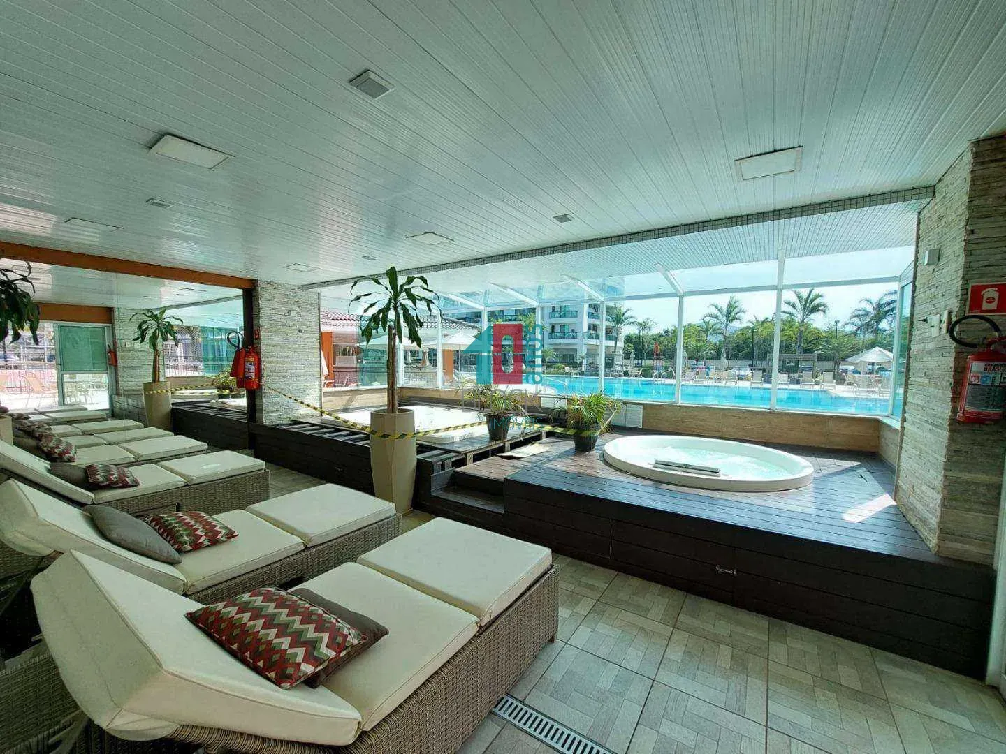 Furnished 72 m² apartment with 2 bedrooms and suite — photo 23