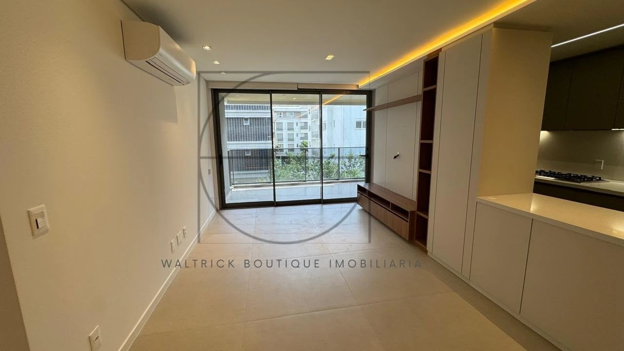 Apartment, 132 m², with a walk-in closet — photo 8