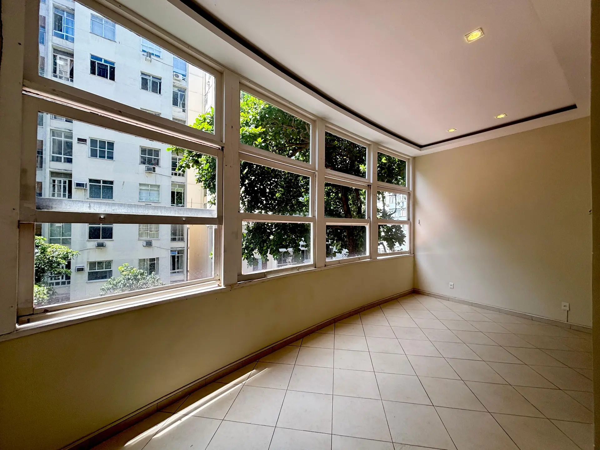 3-bedroom apartment with 2 bathrooms — photo 20