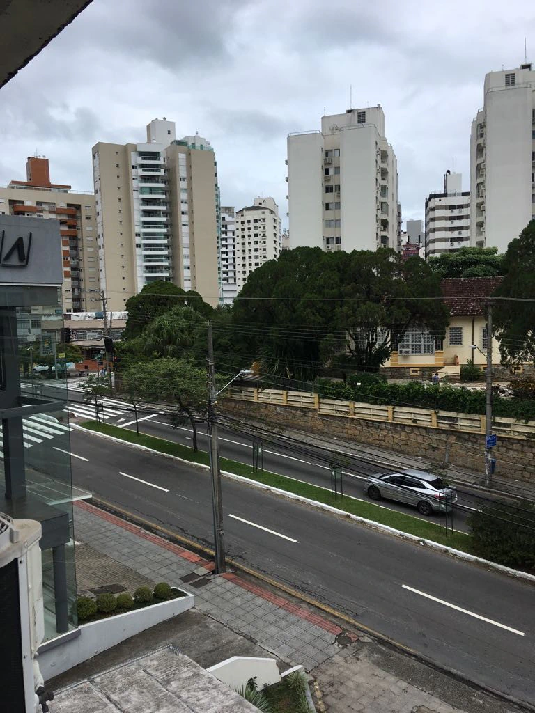 Departamento de 3 dormitorios con bañera en Florianópolis — photo 19