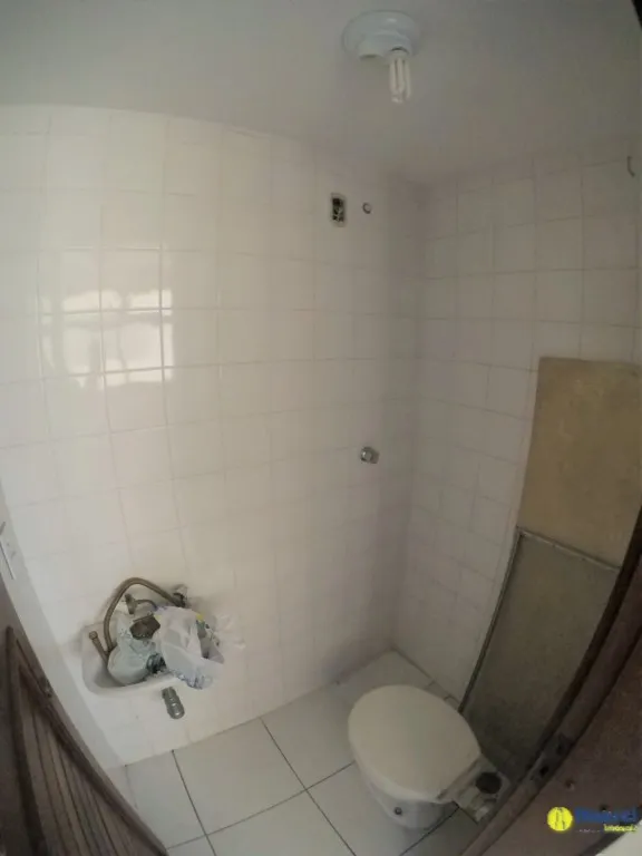 Apartamento de 3 quartos com cozinha a gás e varanda fechada — photo 22