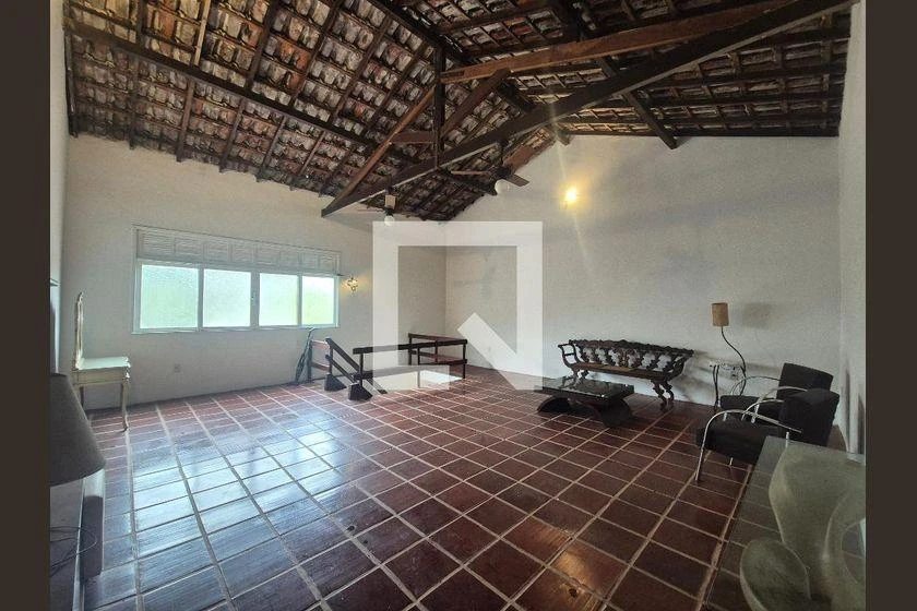 Casa para aluguel com 4 quartos e 2 suítes em 1500 m² — photo 11