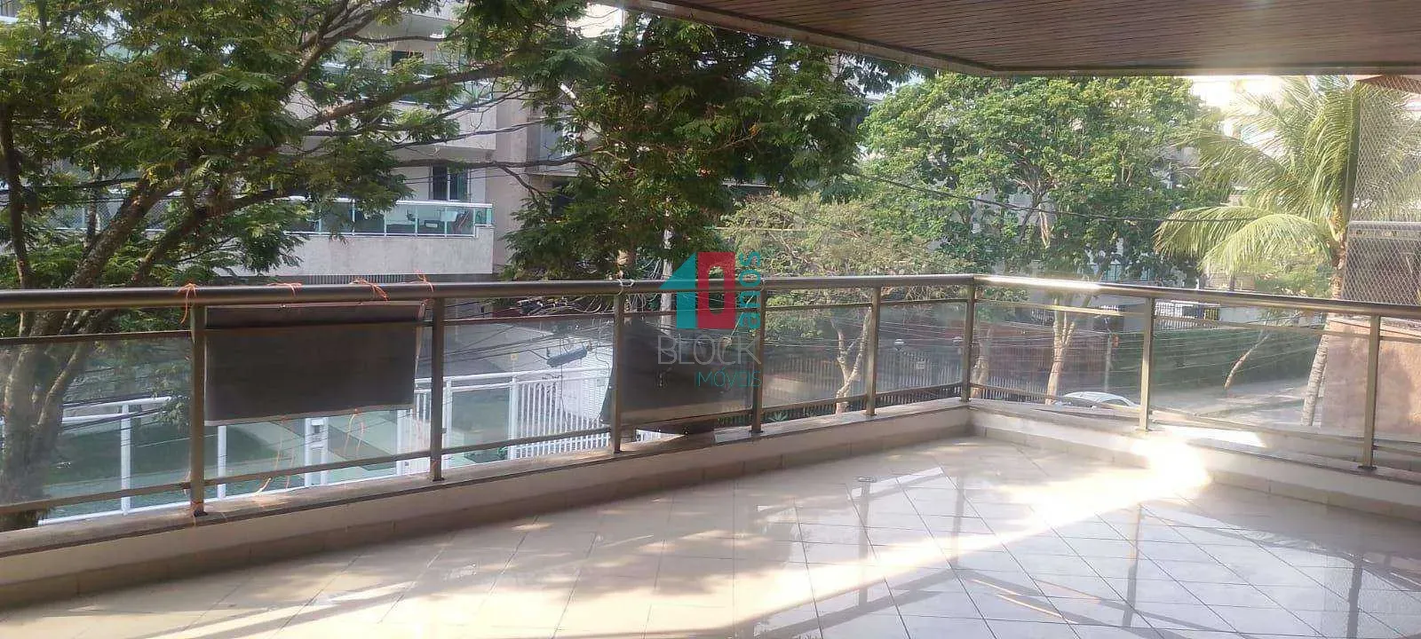 3-bedroom apartment with a suite and balcony, 130 m² — photo 18