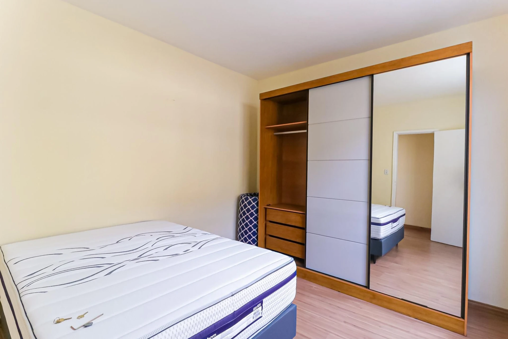 Apartment, 49 m², with a jacuzzi — photo 6
