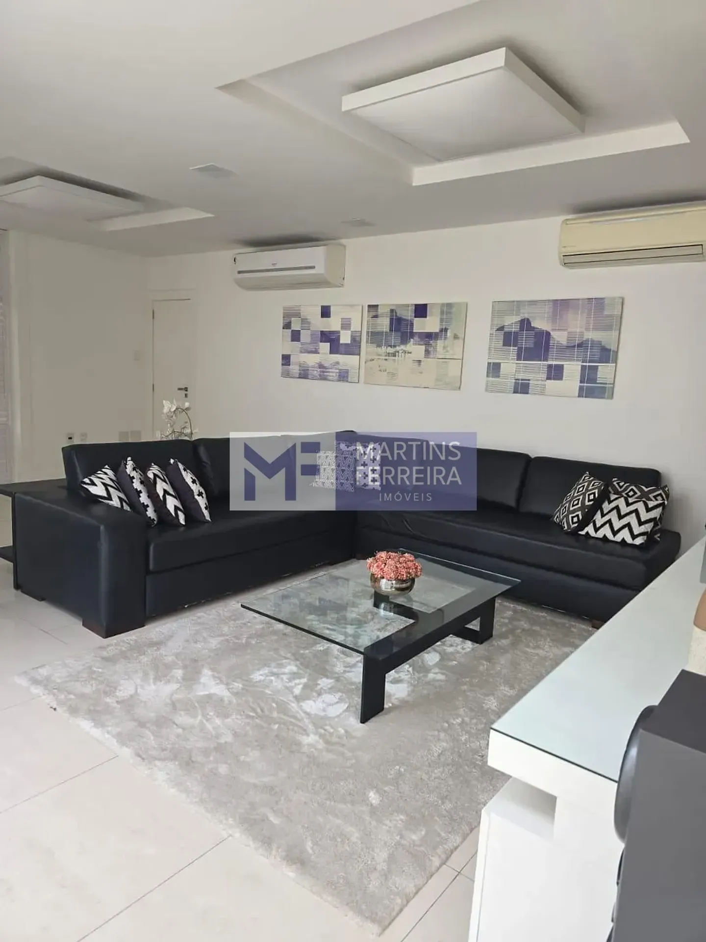 Unfurnished penthouse apartment with 4 bedrooms — photo 32
