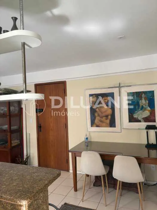 2-bedroom apartment with an open-plan kitchen — photo 2