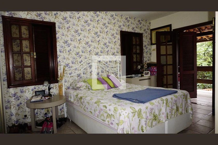 Casa mobiliada com 4 quartos e 460 m² — photo 2