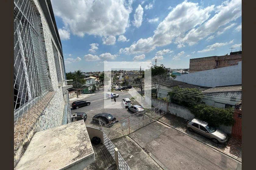 90 m² rental apartment with 3 bedrooms and balcony — photo 35