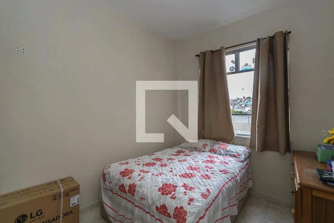 Furnished apartment, 52 m², with a home office — photo 13