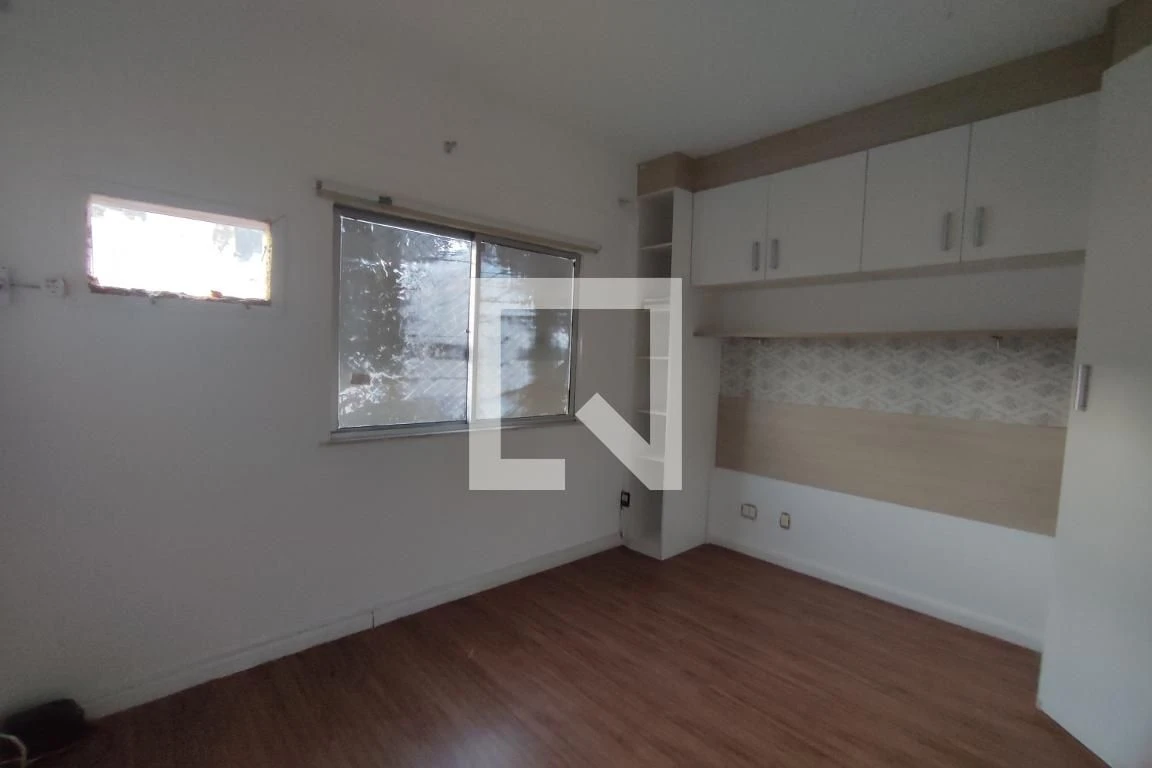 Apartamento para locação com 2 quartos e varanda — photo 26