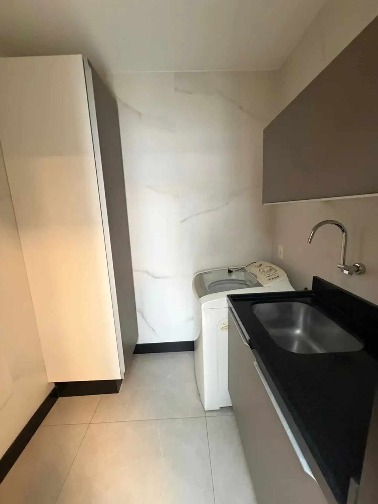 Rental house with 4 bedrooms, 5 baths and 360 m² — photo 18