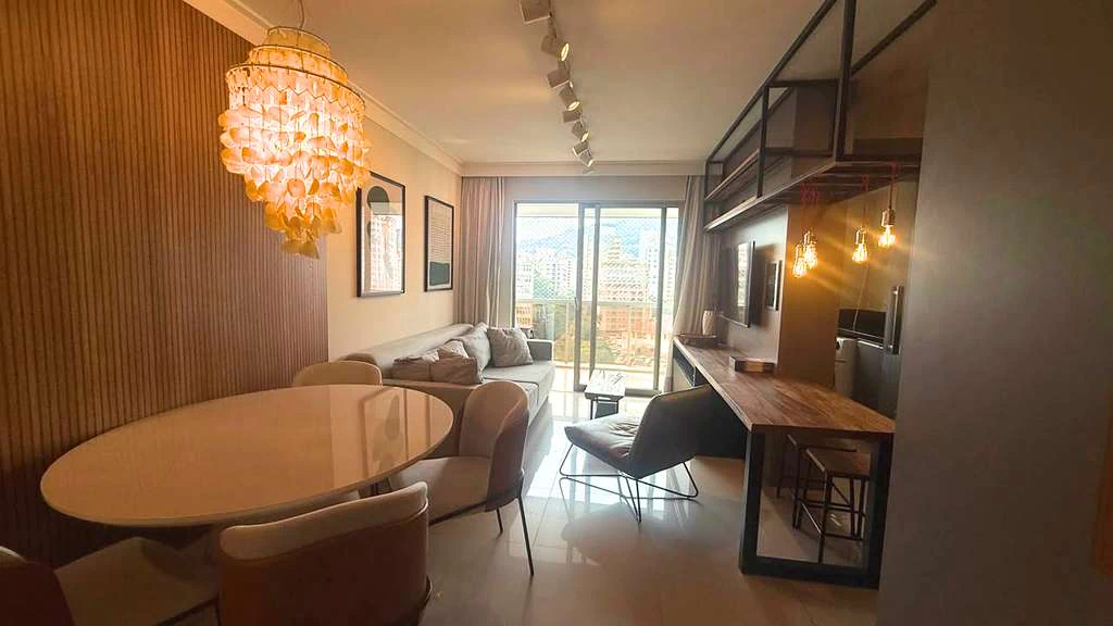 108 m² apartment with 2 en-suites and a balcony — photo 5
