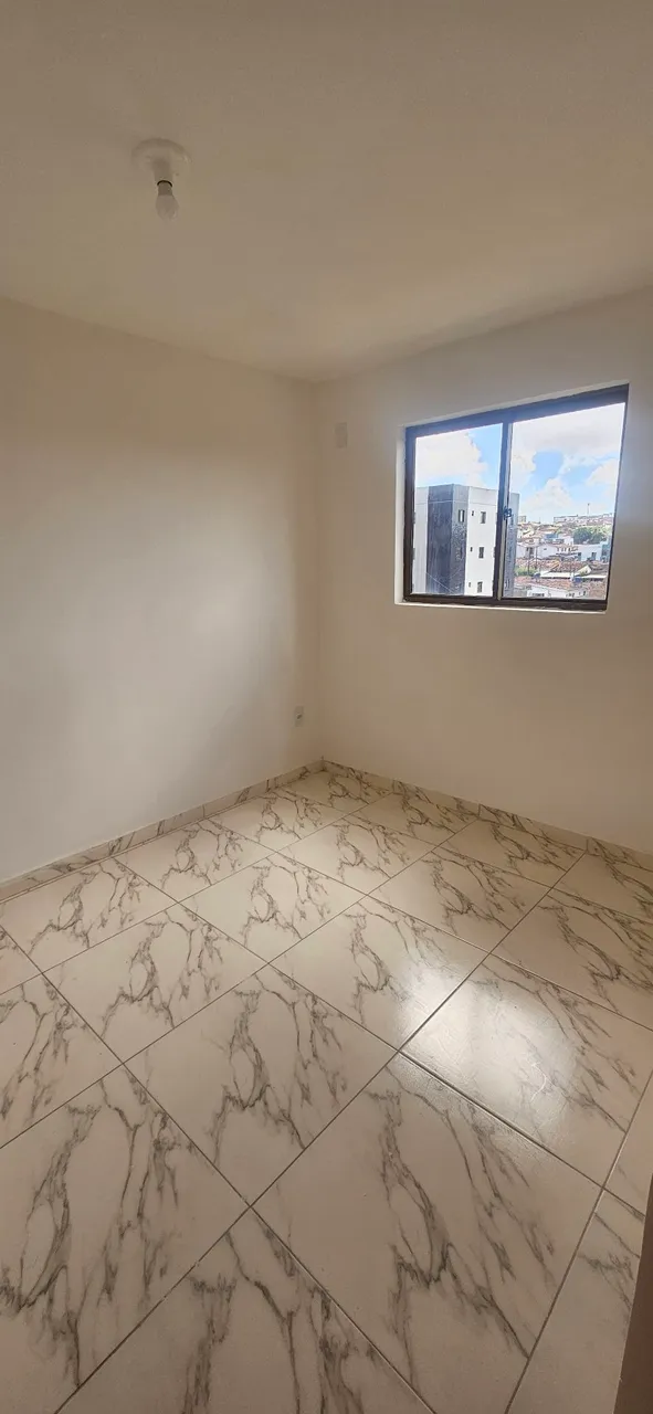 2-bedroom apartment in a building with a gym — photo 4