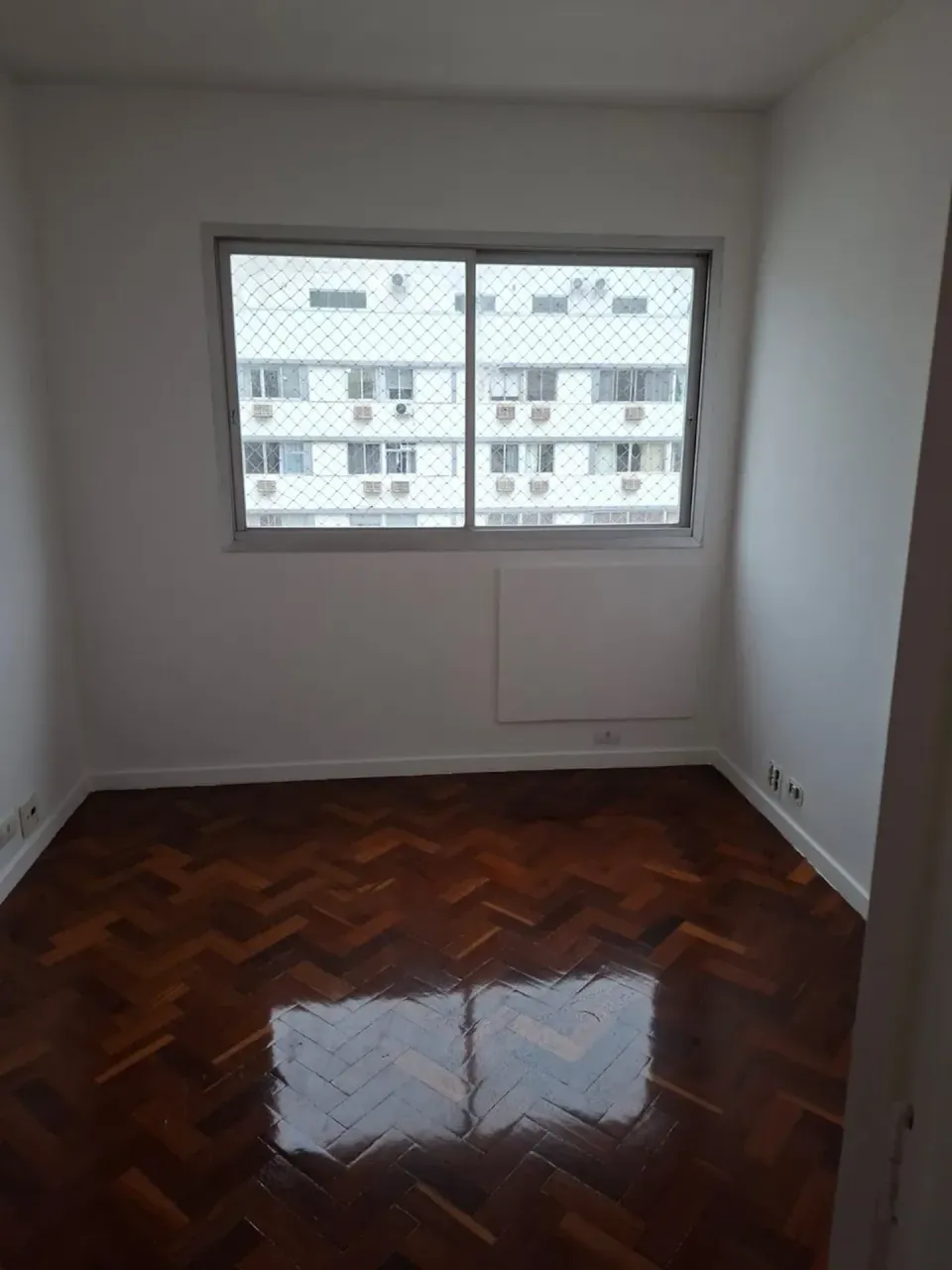 85 m² apartment with 2 bedrooms and 1 parking spot — photo 3