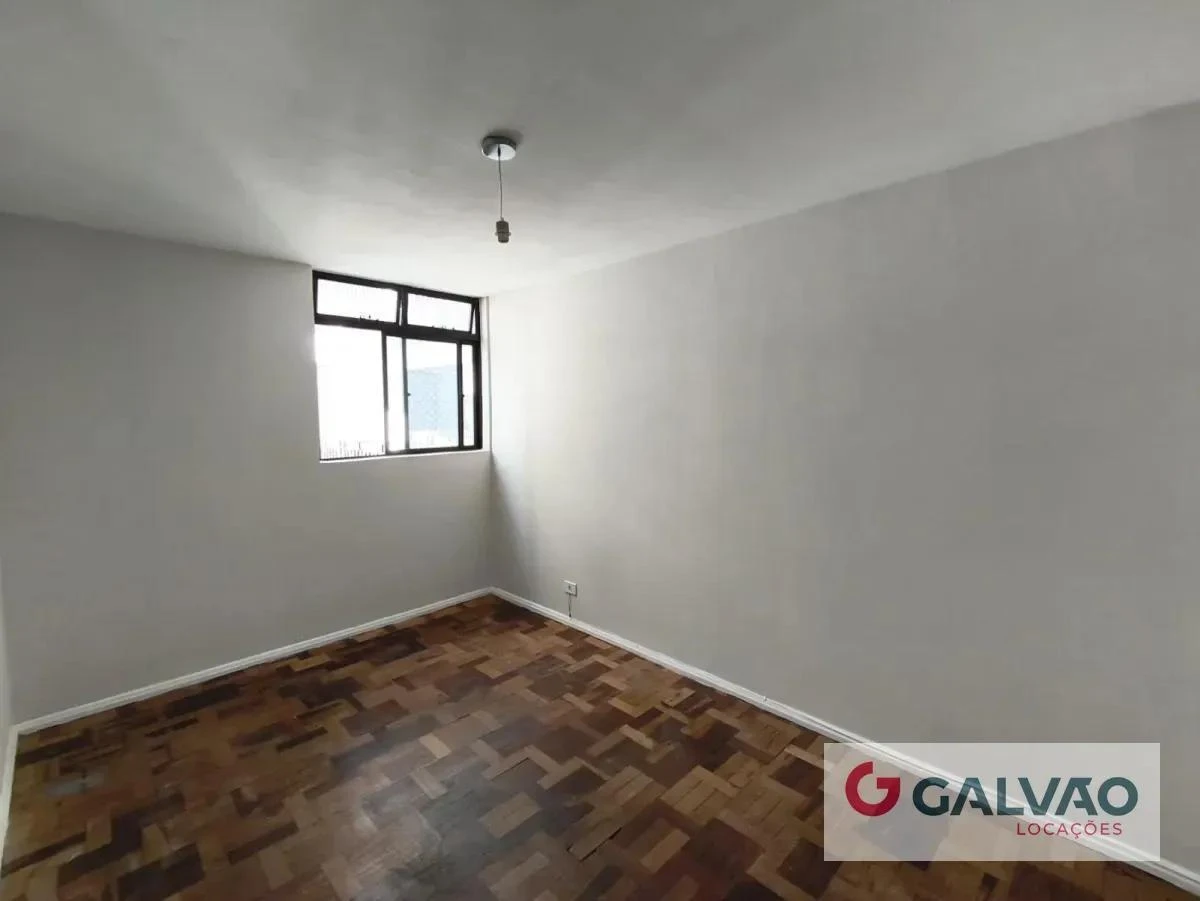 Apartment, 88 m², with wood or laminate floors — photo 5