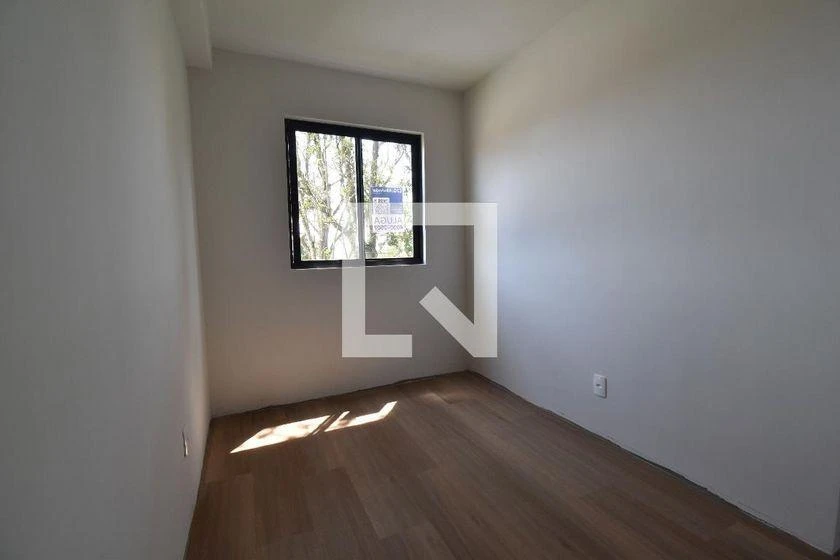 Balcony with a grill in a 3-bedroom apartment, 64 m² — photo 42