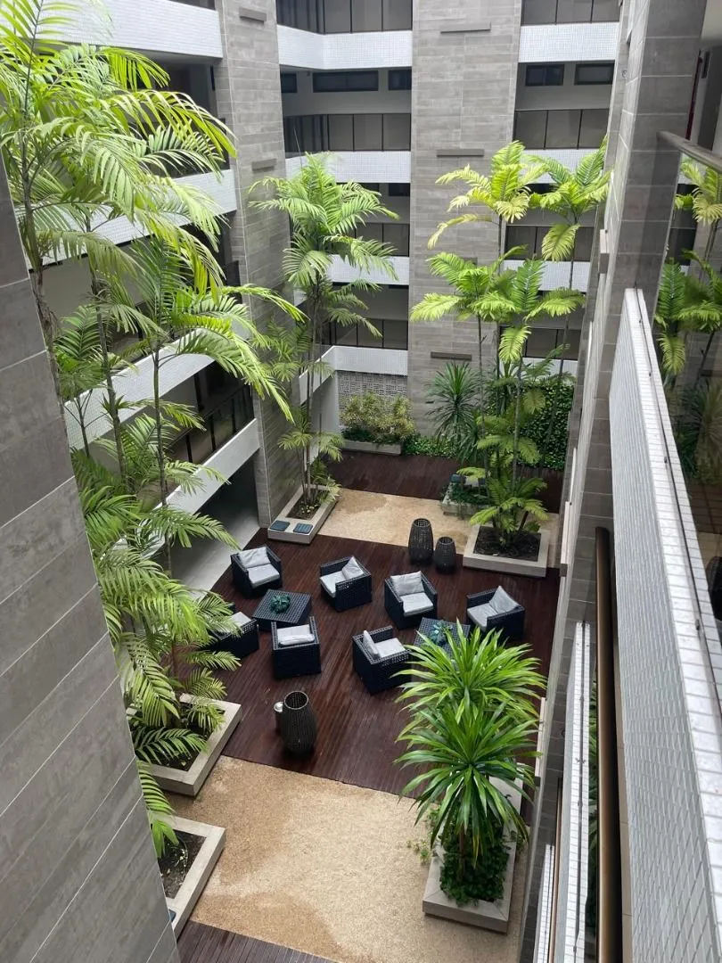 Furnished apartment with 2 bedrooms and balcony — photo 6
