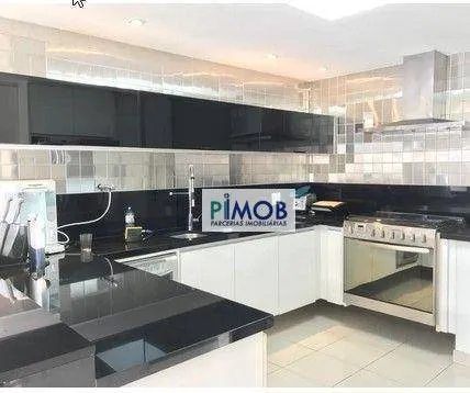 Furnished 4-bedroom apartment with 233 m² — photo 7