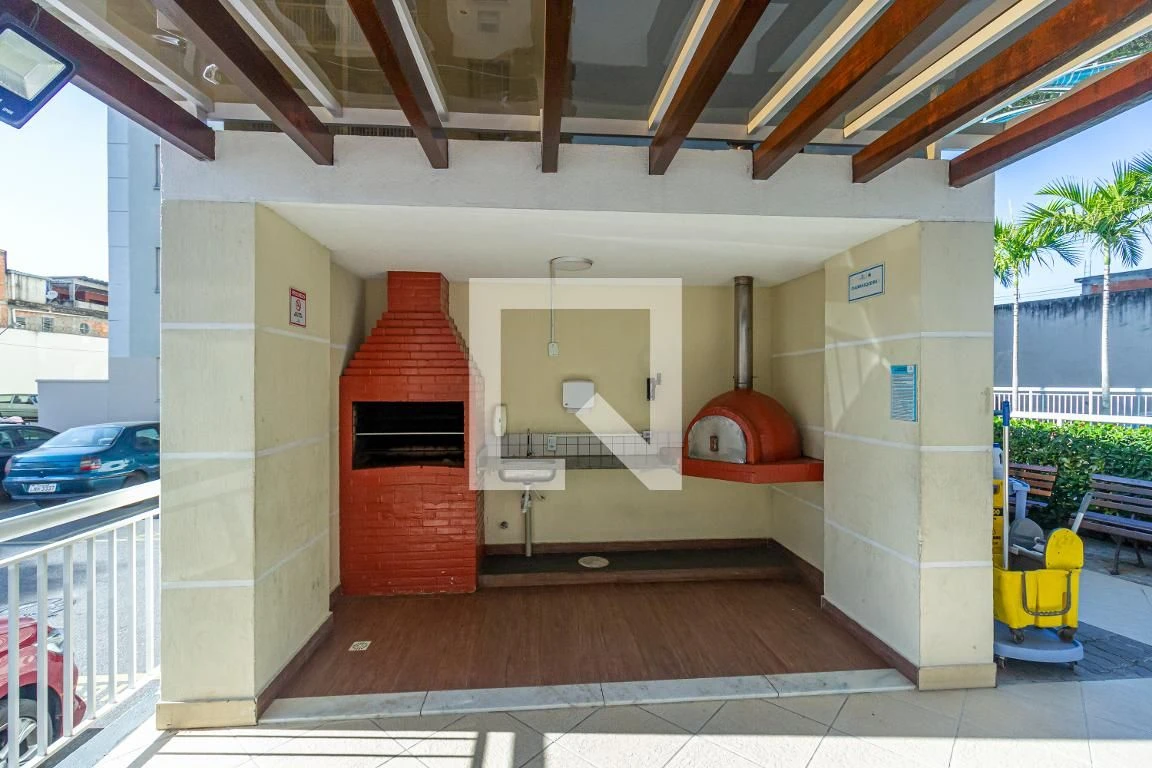 2-bedroom apartment in a building with a gym — photo 55