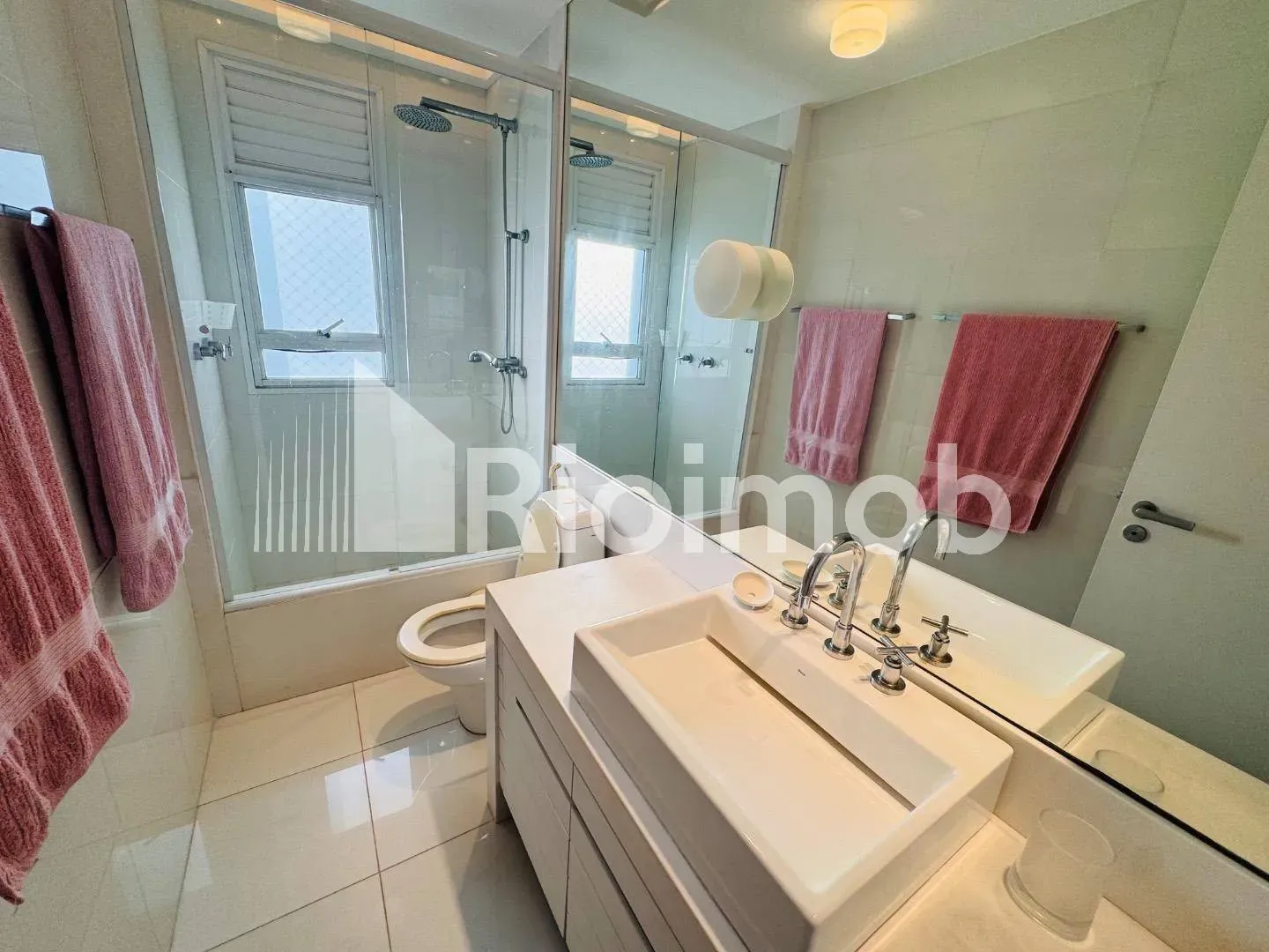Unfurnished apartment with 5 bedrooms and 5 bathrooms — photo 20