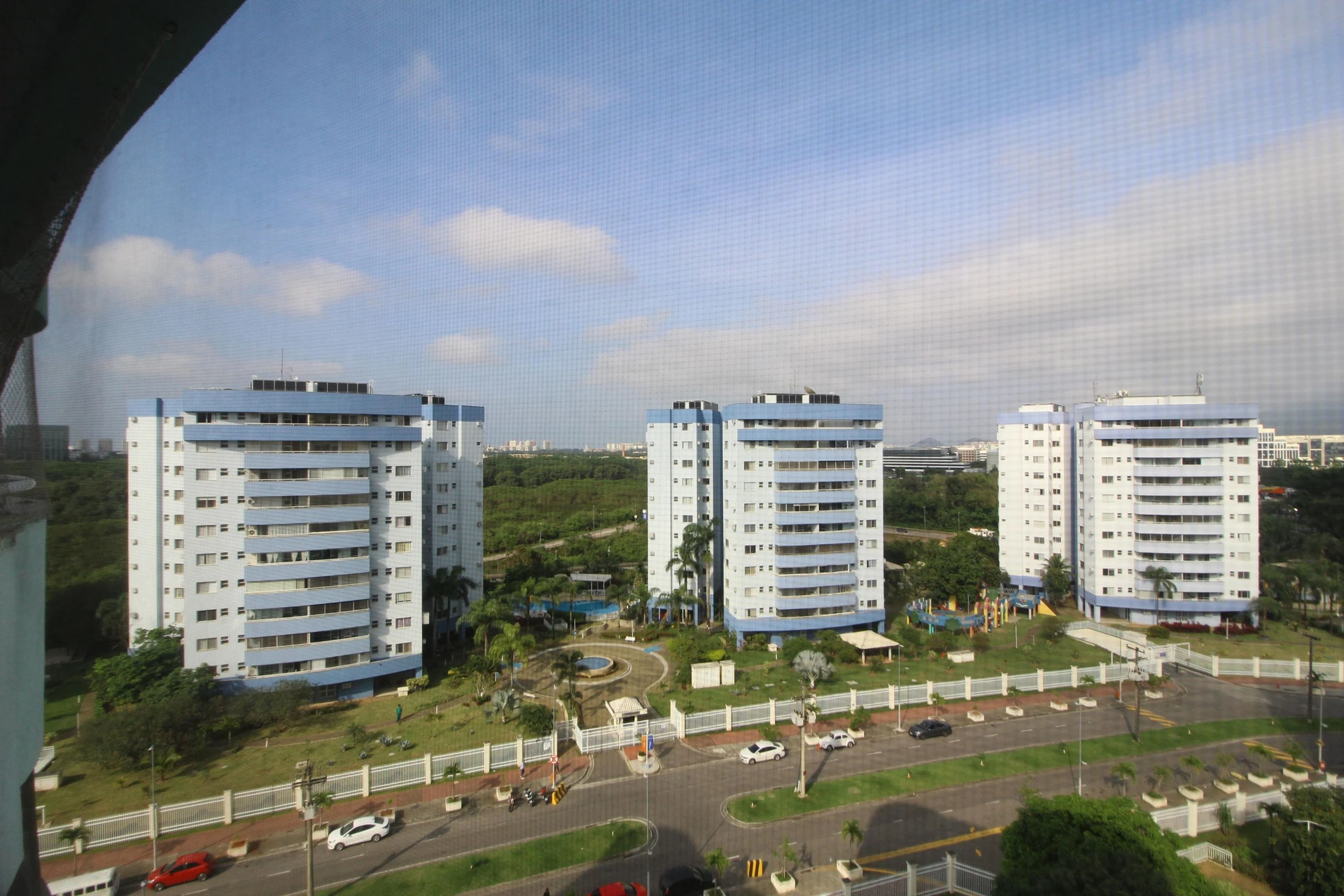 Furnished apartment, 80 m², with a washing machine — photo 40