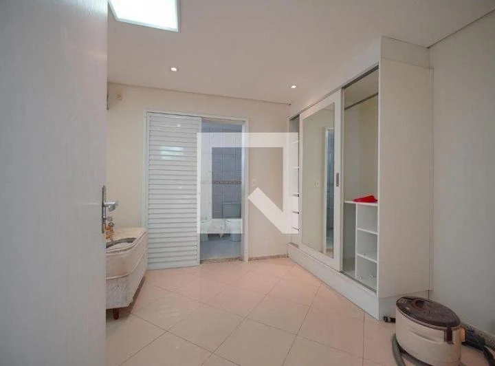 House with 5 bedrooms, 350 m² and a shared pool — photo 2