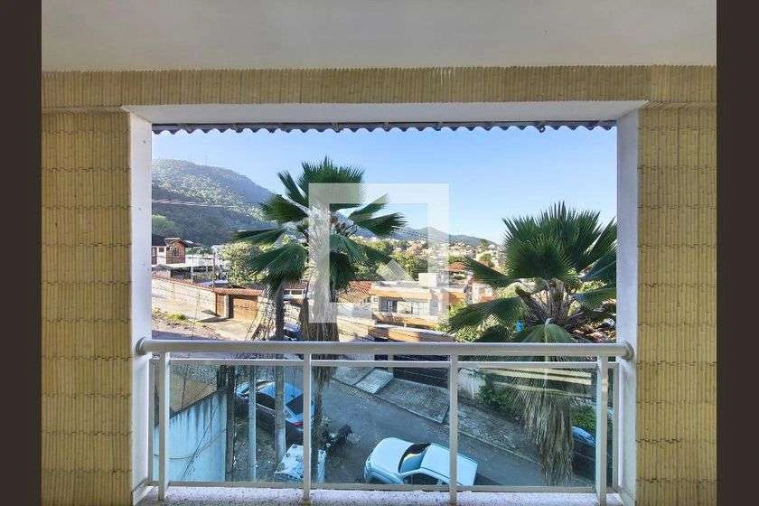 Condo house with 3 bedrooms and 180 m² — photo 3