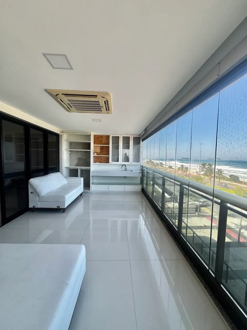 Unfurnished apartment with 3 bedrooms and open kitchen — photo 4