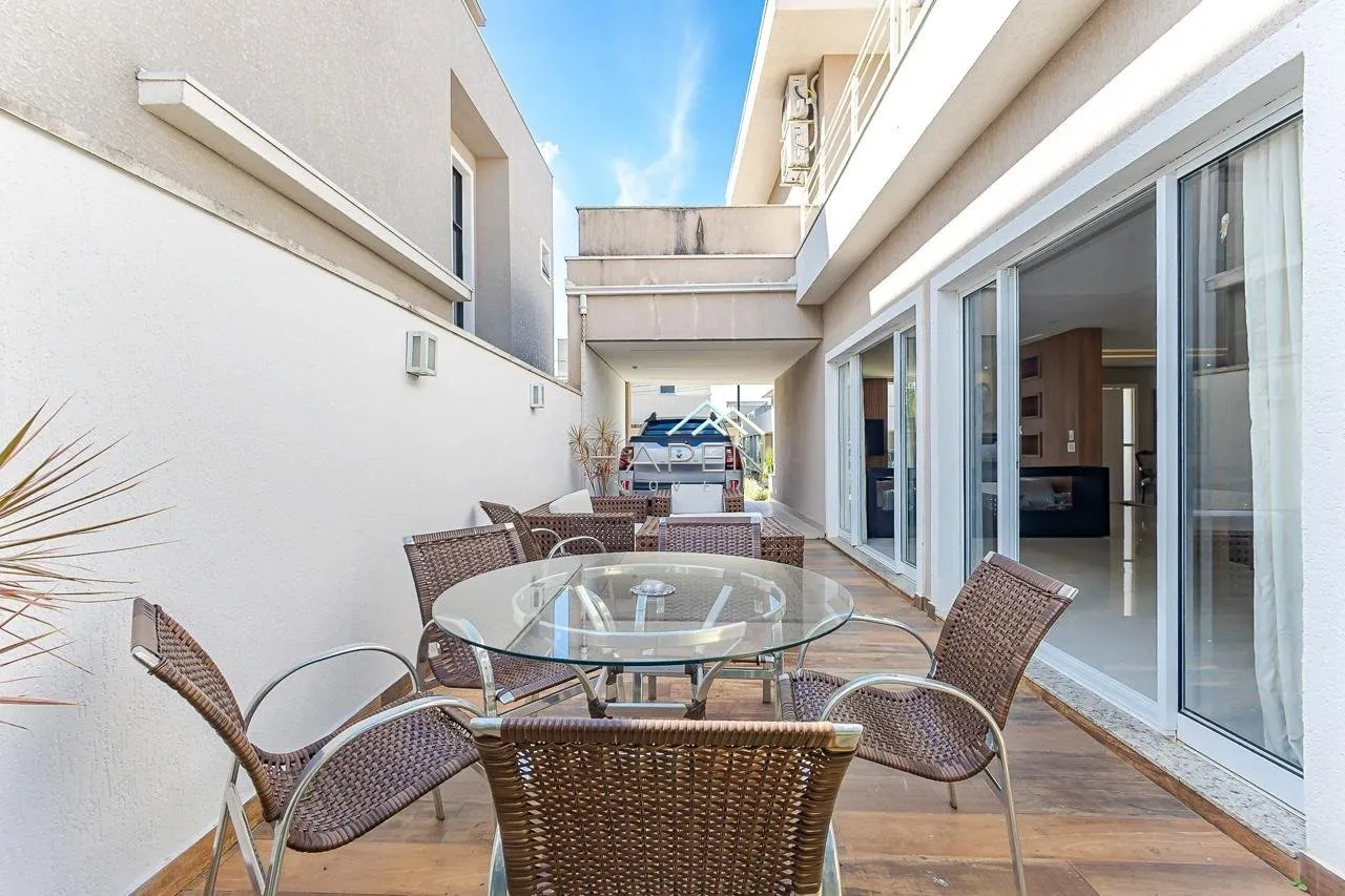Casa amueblada de 300 m² con 3 dormitorios y balcón — photo 6