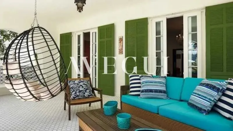Furnished house with 4 bedrooms and 5 bathrooms — photo 9