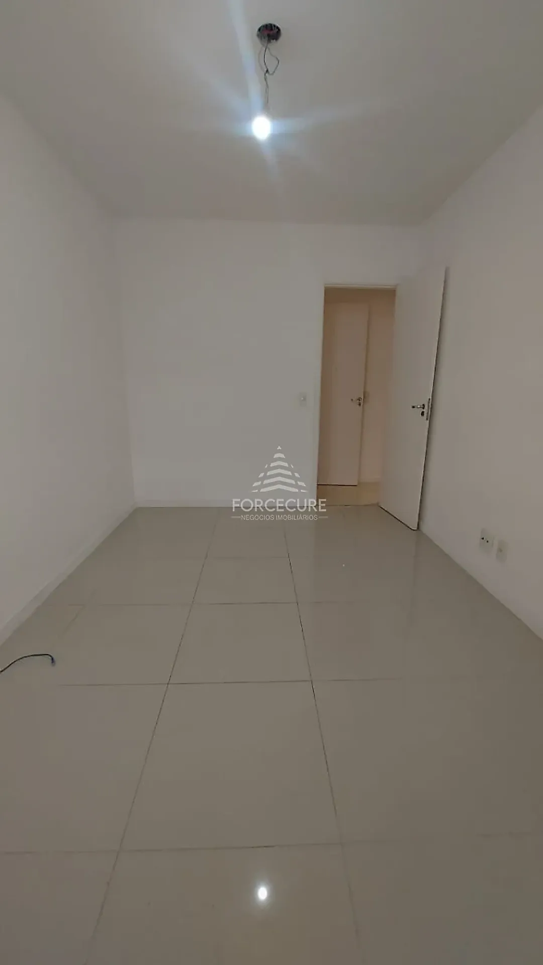 2-bedroom apartment, 1 with its own bathroom, 111 m² — photo 16