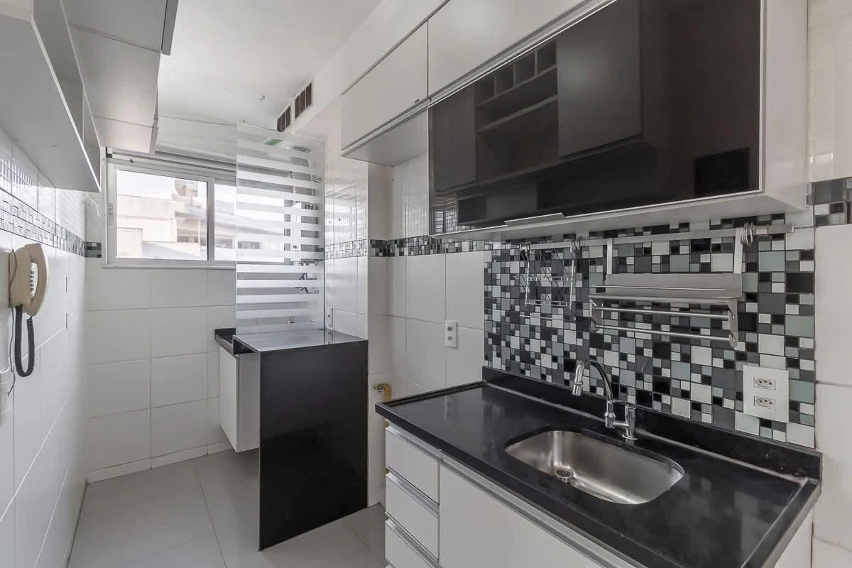 2-bedroom apartment with a home office in Rio de Janeiro — photo 6