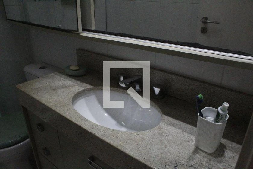 Apartamento amueblado con 2 dormitorios y 1 en suite — photo 19