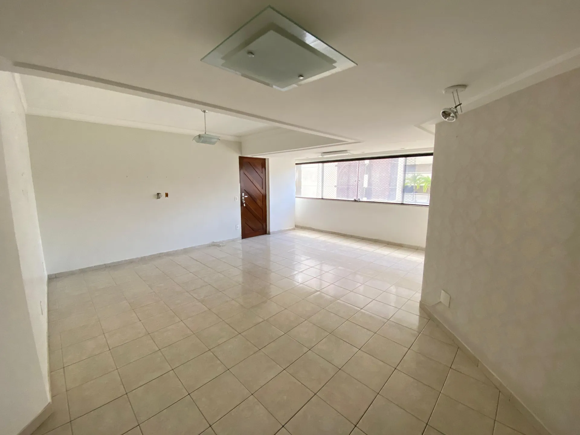 3-bedroom apartment with 121 m² and 2 parking spaces — photo 4