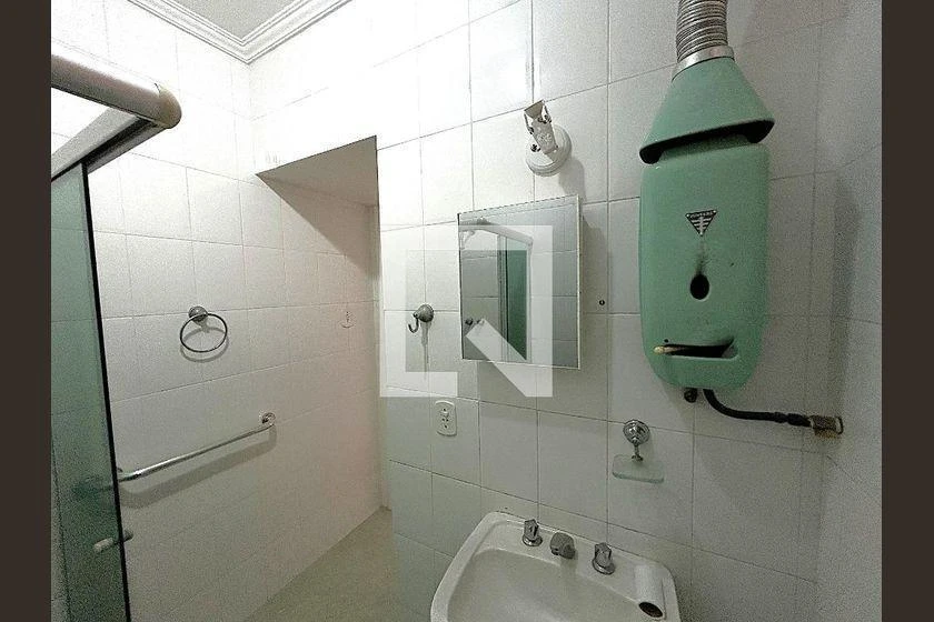 2-bedroom apartment with 80 m² and a separate kitchen — photo 17