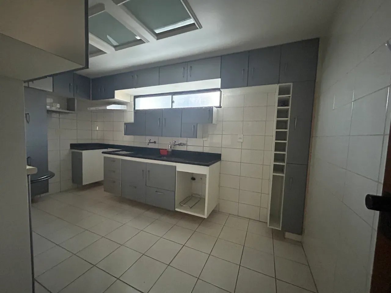 Apartamento de 131 m² com 3 suítes no 7º andar