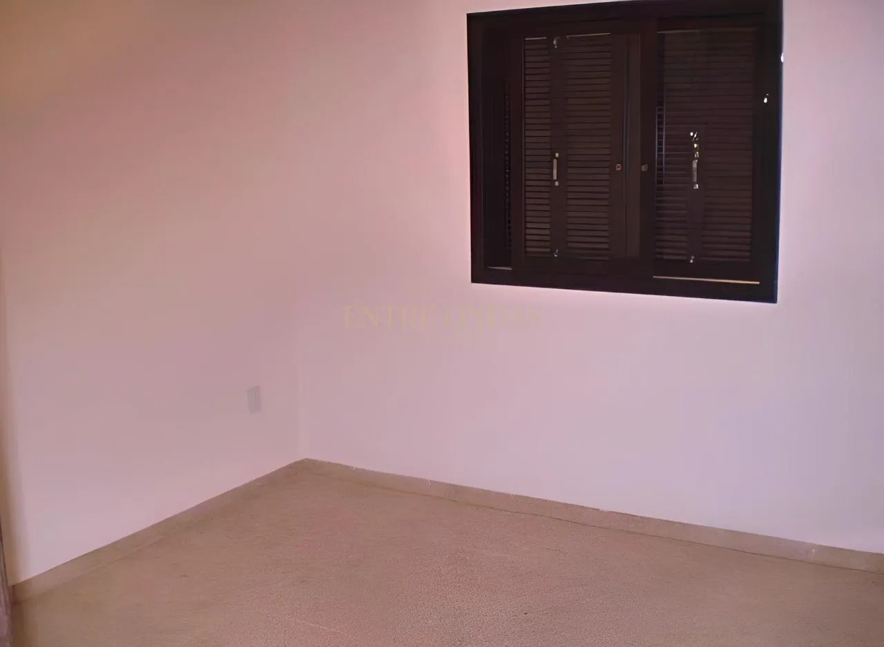 2-bedroom house with a garden in Florianópolis — photo 9
