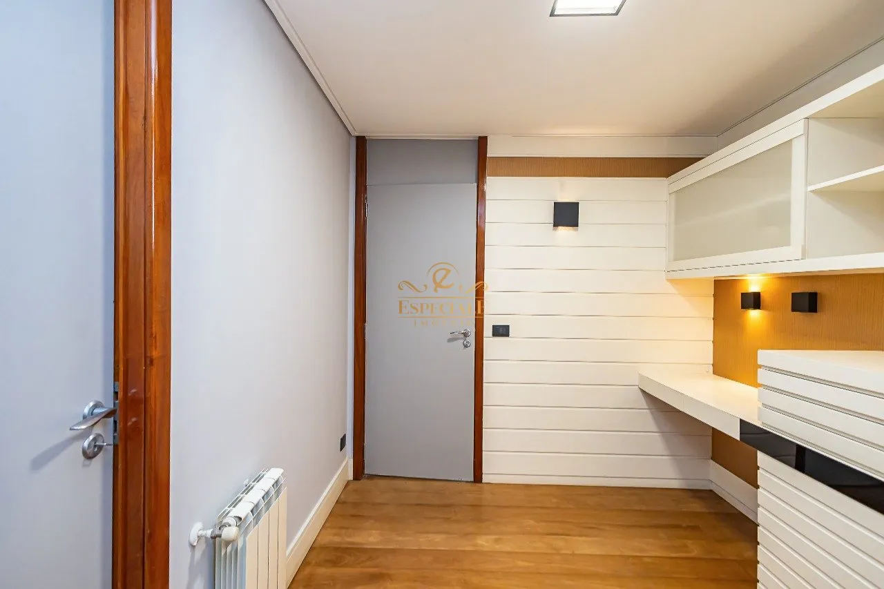 800 m² unfurnished house with gas open-plan kitchen — photo 43