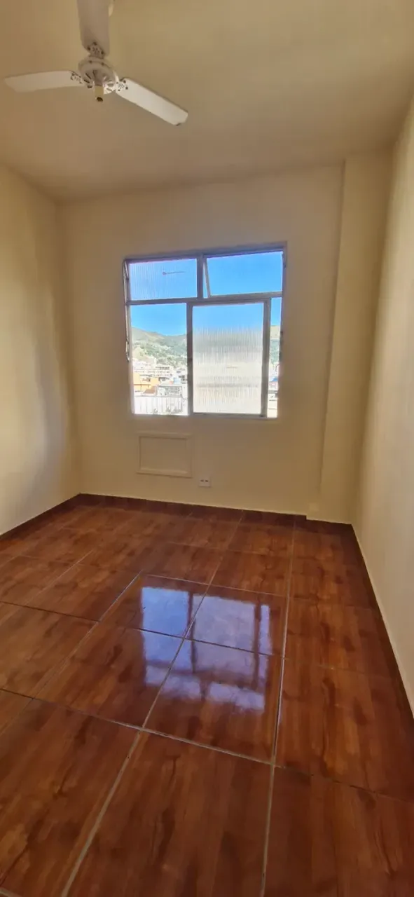 Apartamento de 41 m² com box de vidro no banheiro — photo 3