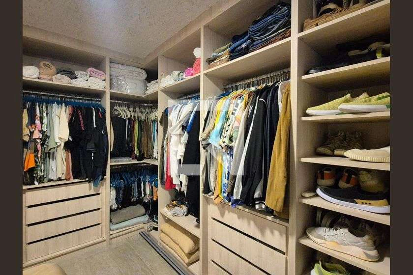 76 m² rental apartment with 2 bedrooms and a balcony — photo 7