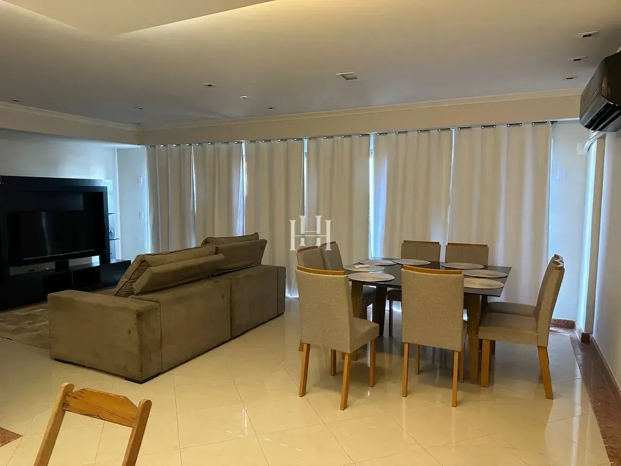 Apartamento com 5 quartos e 5 banheiros, varanda — photo 12