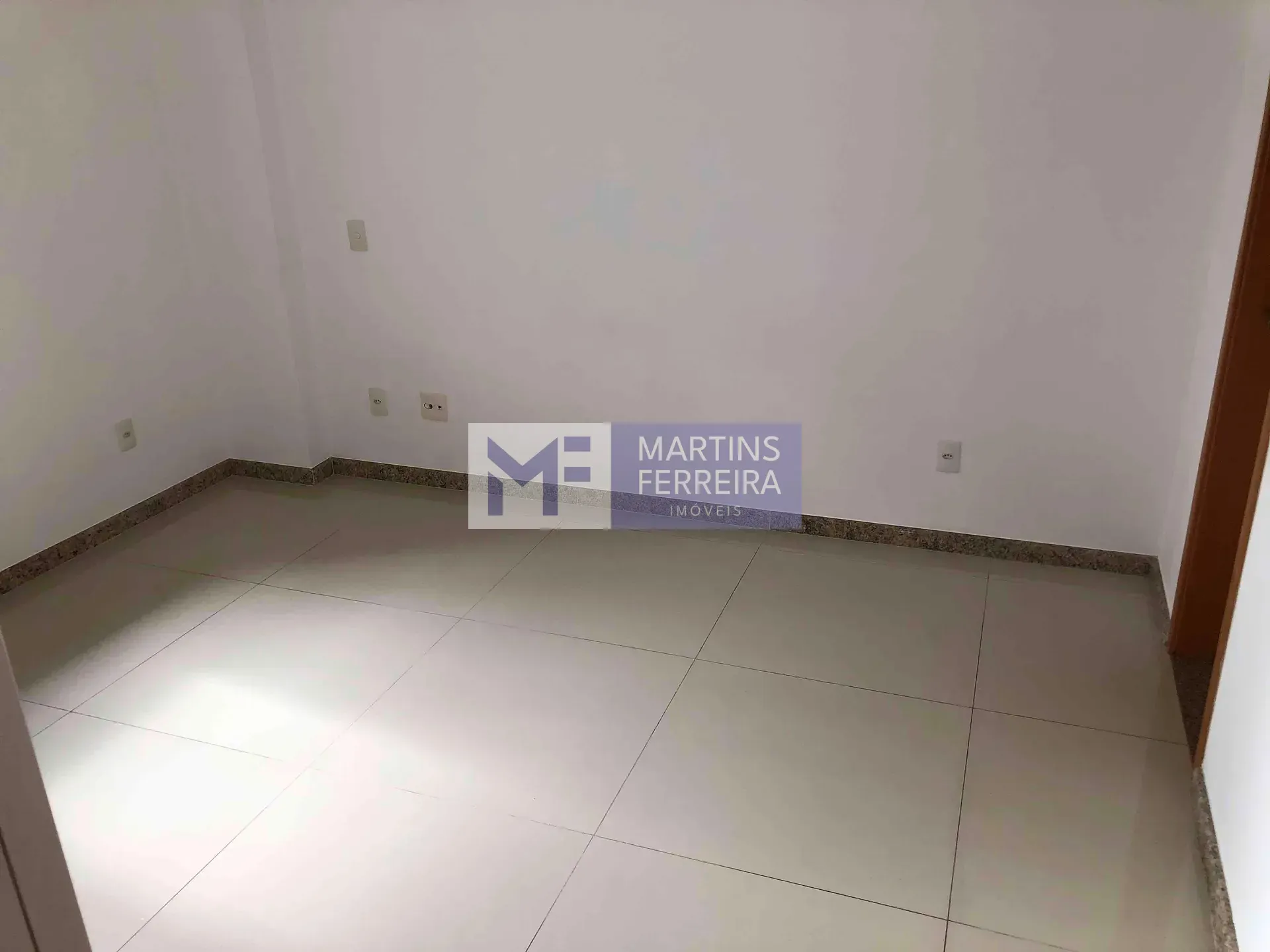 Apartamento no 1º andar com varanda envidraçada — photo 8