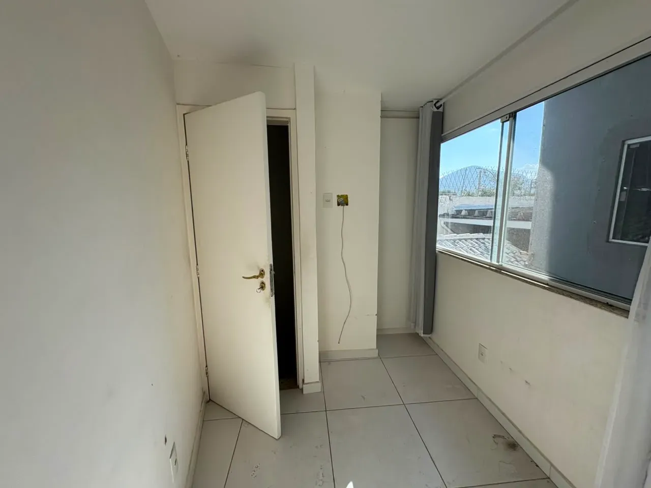 Furnished 266 m² house with 6 bedrooms and balcony grill — photo 40