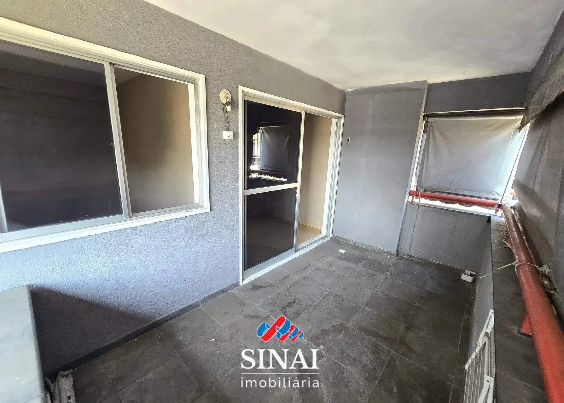 2-bedroom apartment with a washing machine — photo 22