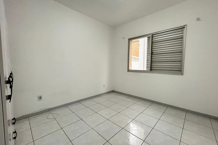 Apartamento sem mobília que aceita animais, 2 quartos — photo 6
