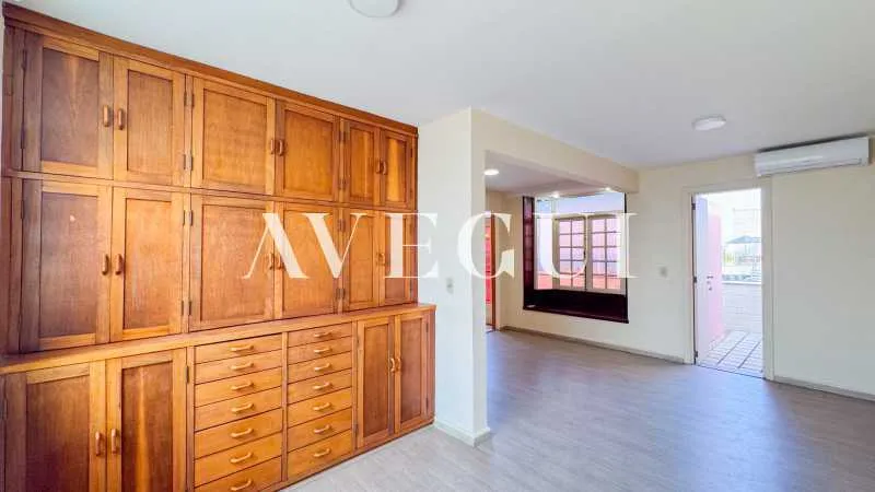 Unfurnished apartment with 4 bedrooms and floor-to-ceiling windows — photo 16
