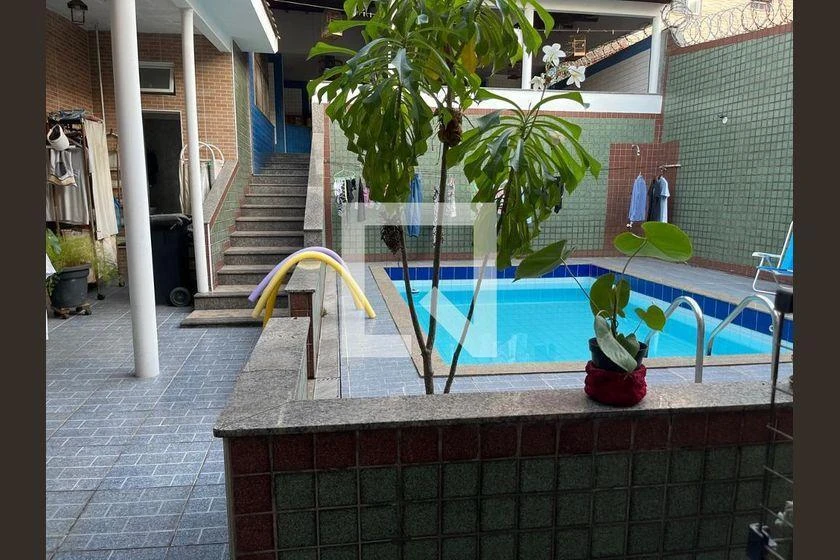 Casa mobiliada com 4 quartos e 350 m² — photo 7